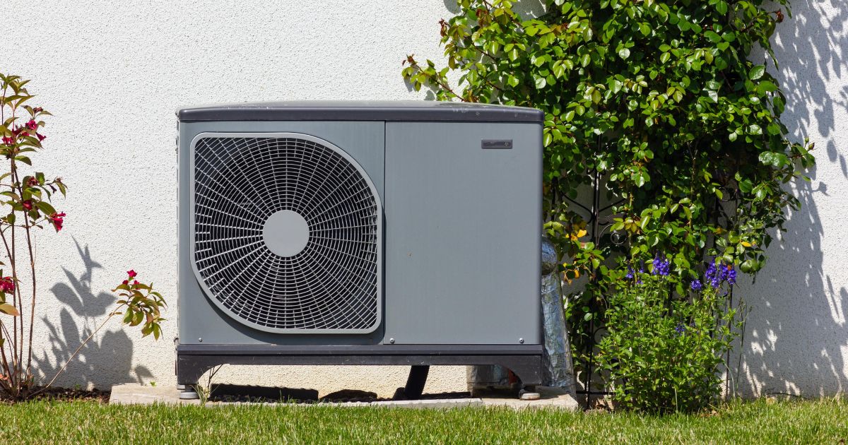 enkele unit warmtepomp buiten