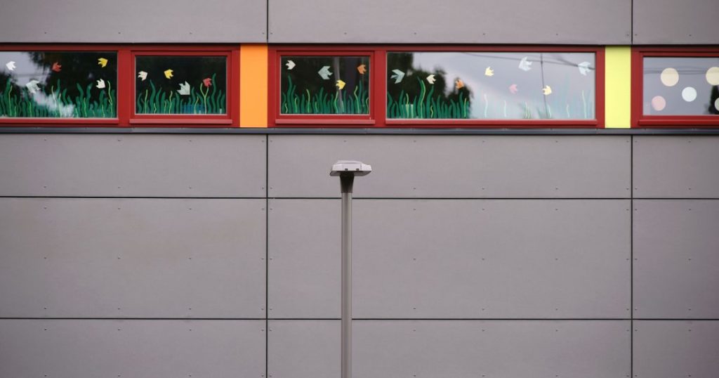 Gebouw met een verlijmde gevel