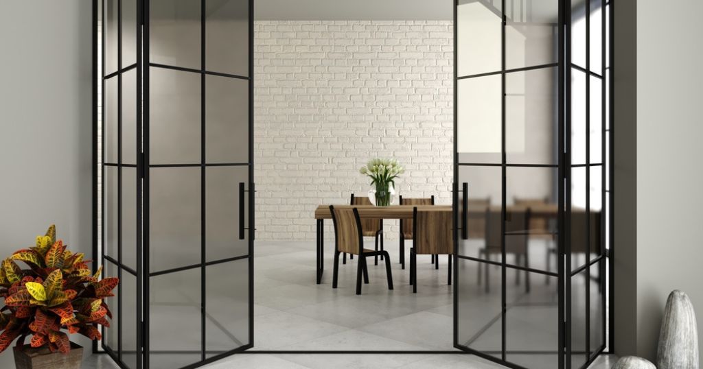 Een glazen harmonicadeur.