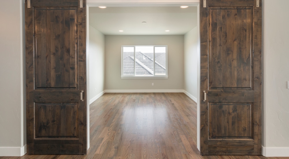 Schuifdeur met een hout look.