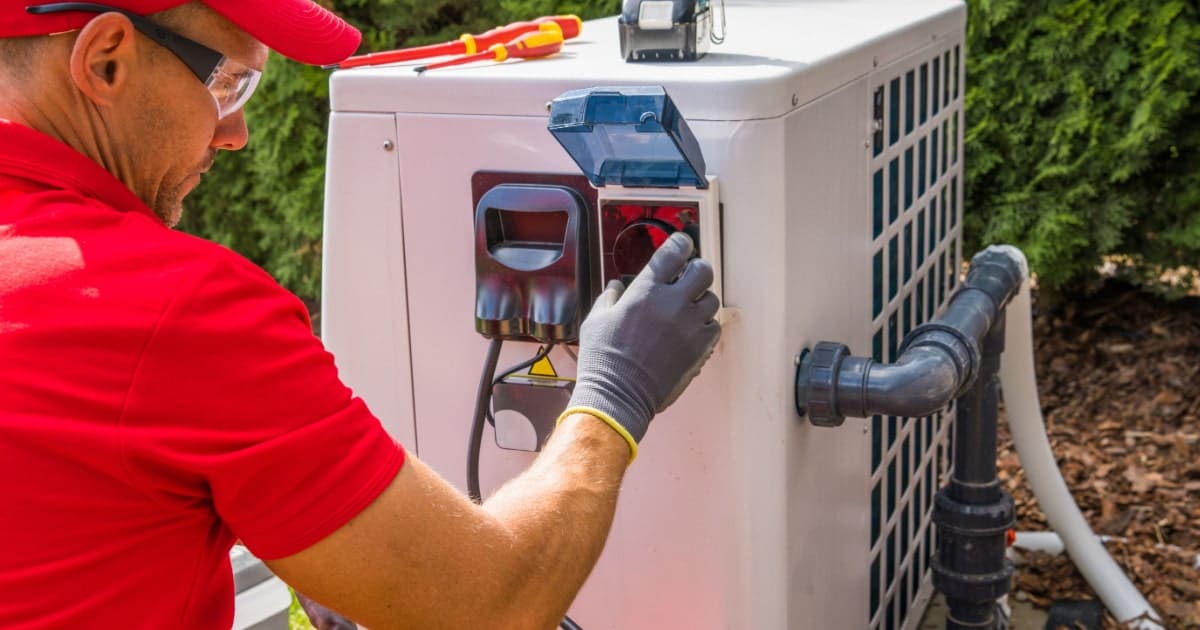 warmtepomp zwembad aansluiten installateur