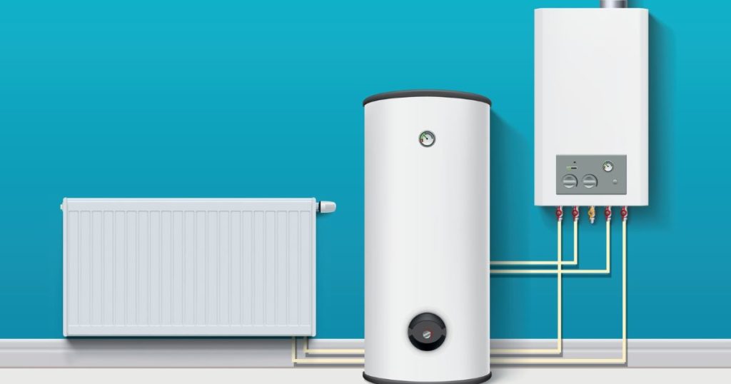 Warmtepompboiler tegen een blauwe muur.