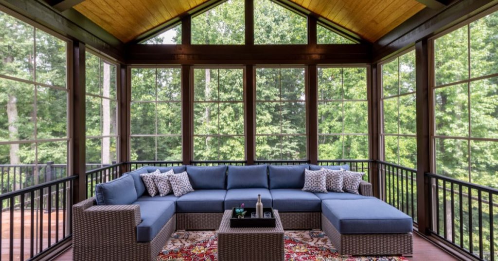 Grote serre met vergunningplicht en architect