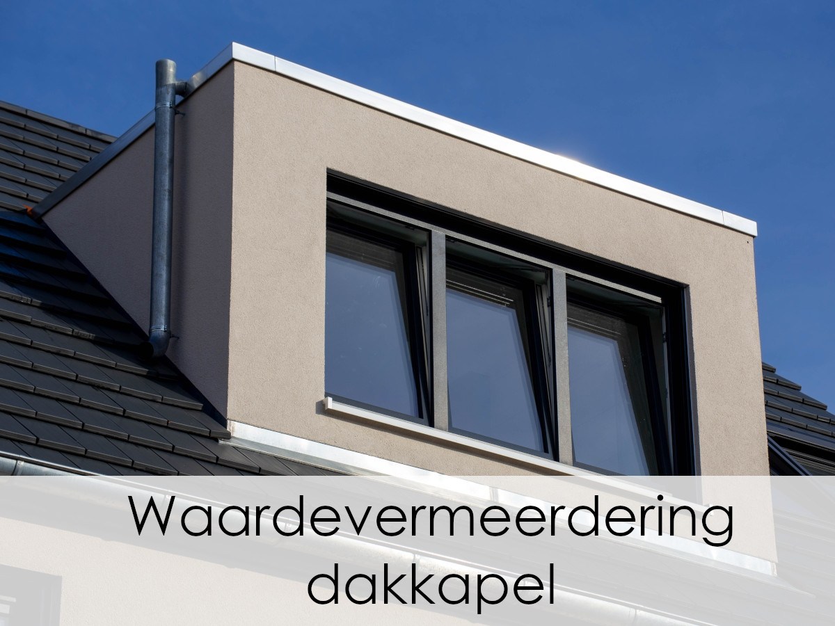 grijze dakkapel op dak