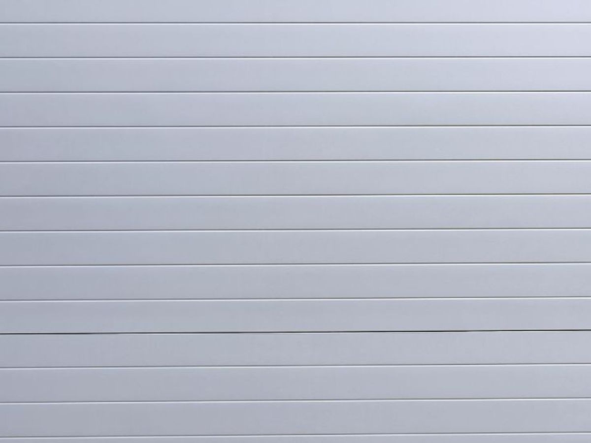 Sandwichpanelen gevelbekleding, wit.